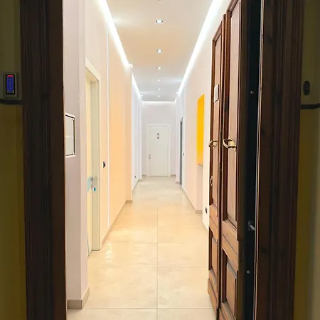 Lucy's Flowers Apartment