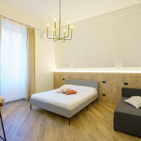 Lucy's Flowers Apartment