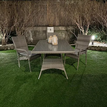 Apartment Lucy's Flowers La Spezia