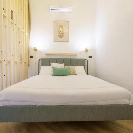Apartament Lucy's Flowers La Spezia